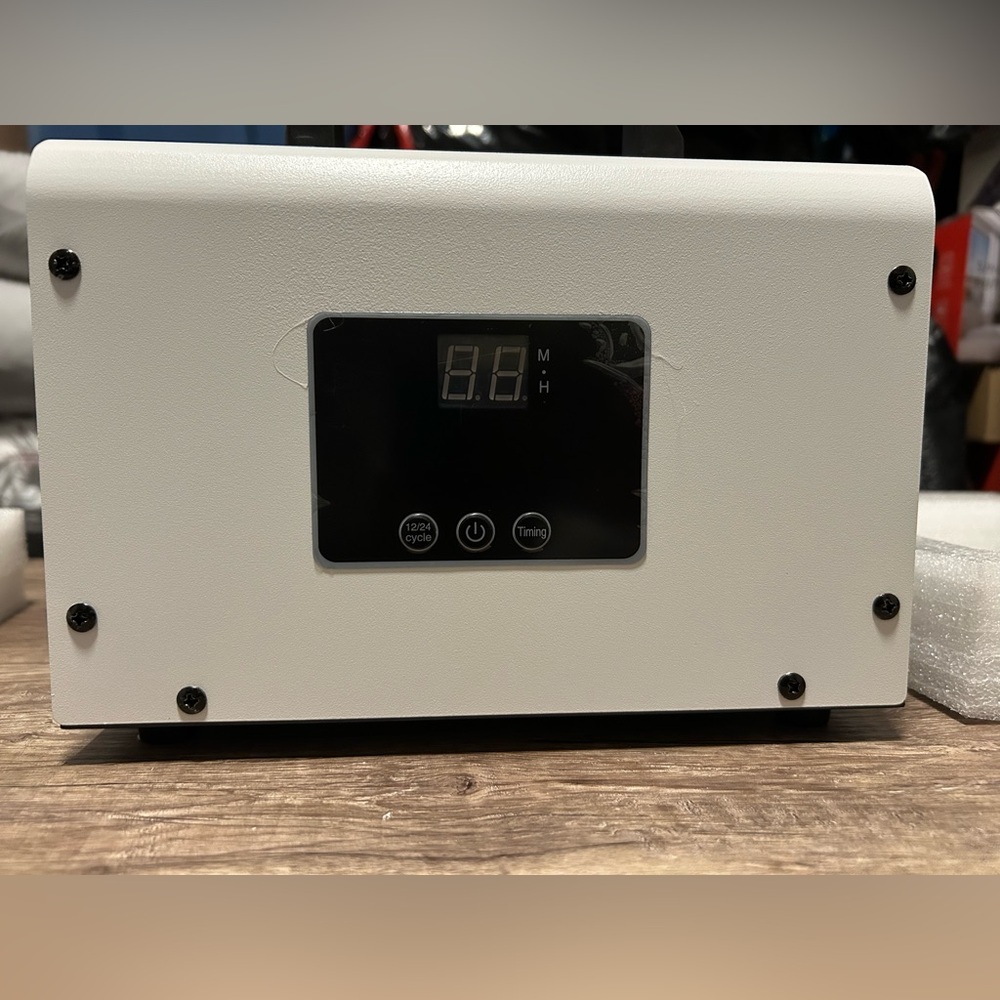 Ozone Generator - Picture 2 of 7